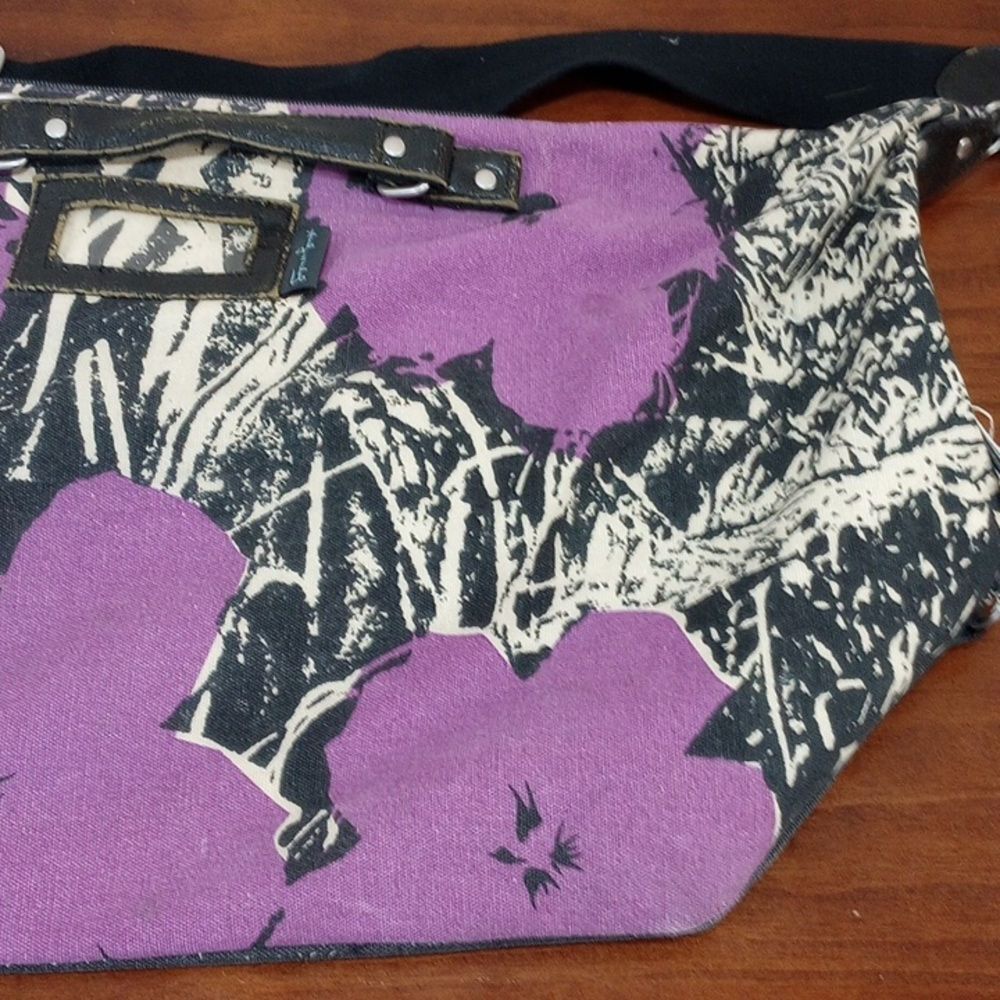 The Andy Warhol Pop Art Large Psychotic Leopard Duffel Canvas & Leather Bag - Picture 4 of 12